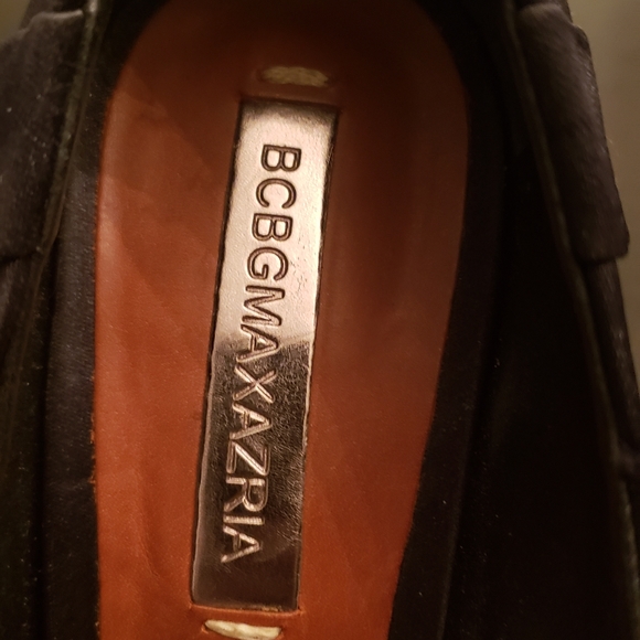 BCBG "LAURYN" BLACK SATIN PLEATED PEEP TOE PU - Picture 3 of 16